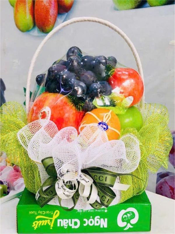 Giỏ hoa quả đi lễ chùa