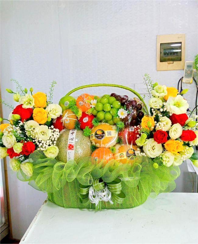 Giỏ hoa quả nhập khẩu