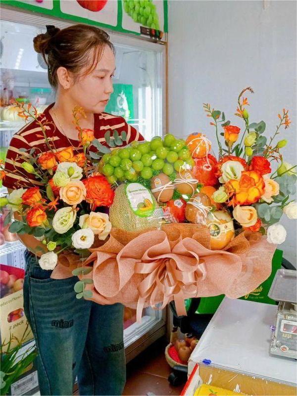 Giỏ hoa quả thắp hương 2025