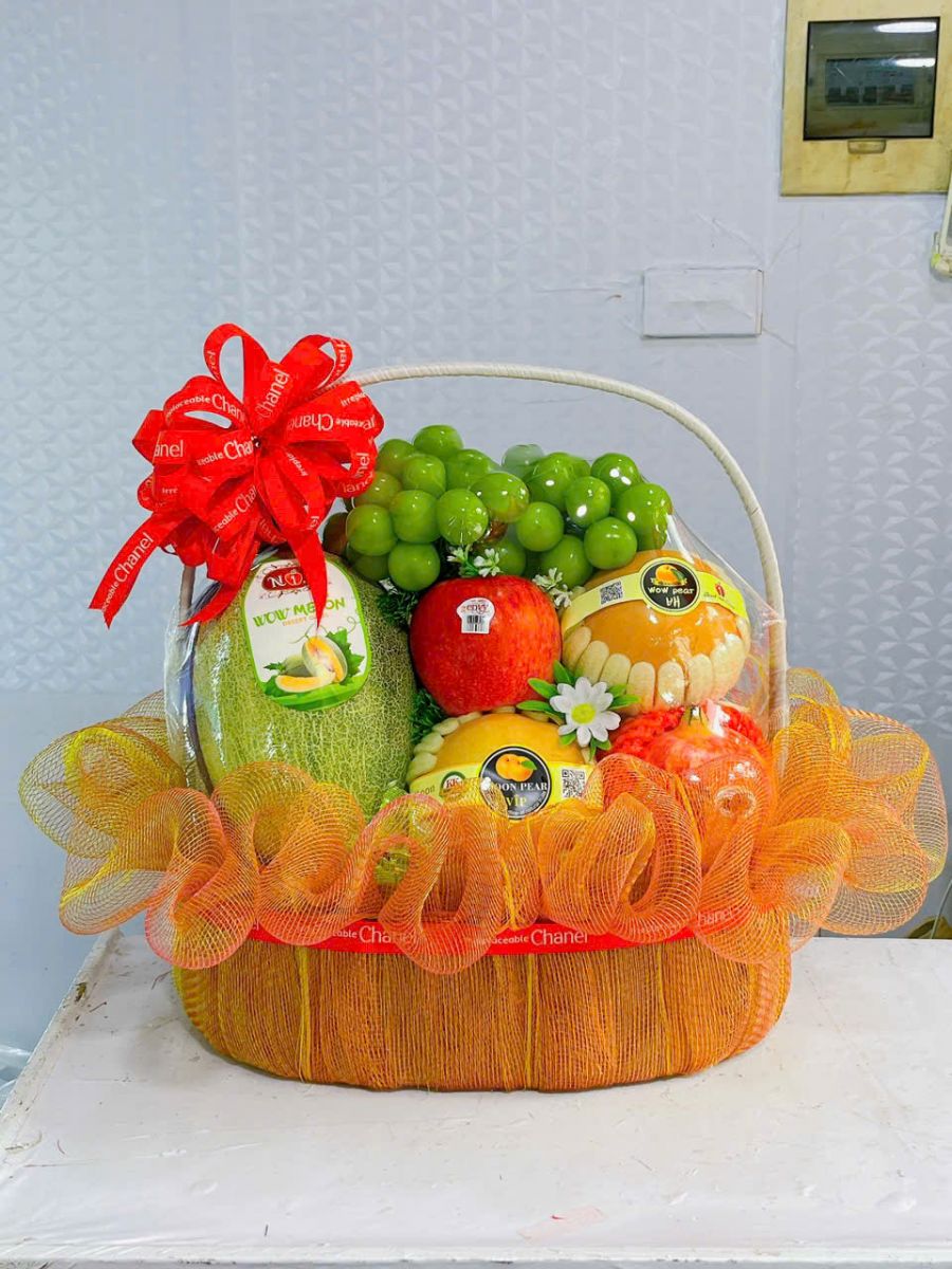Giỏ hoa quả tặng dịp cuối năm