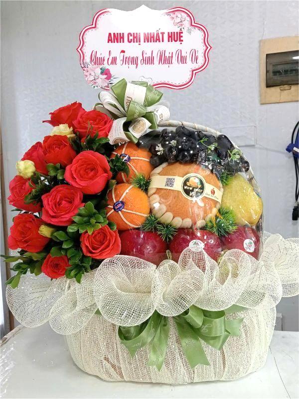 giỏ hoa quả tặng đối tác