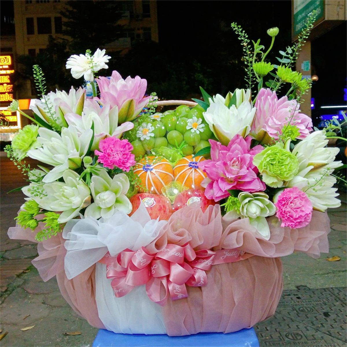 giỏ hoa quả đẹp ngày Nhà giáo Việt Nam 20/11
