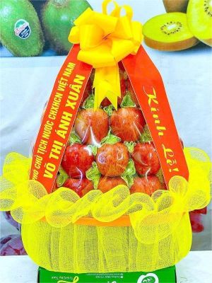 Giỏ hoa quả đi lễ chùa