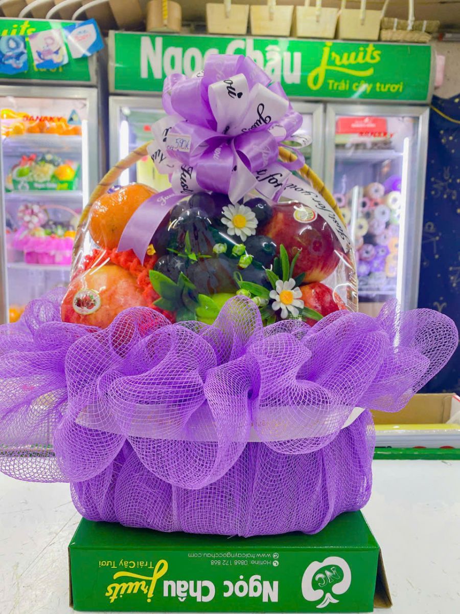 giỏ hoa quả tặng thầy cô giáo 20/11 năm 2025