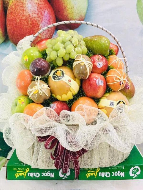 Giỏ hoa quả nhập khẩu