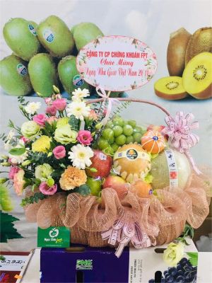 Giỏ hoa quả 20/11