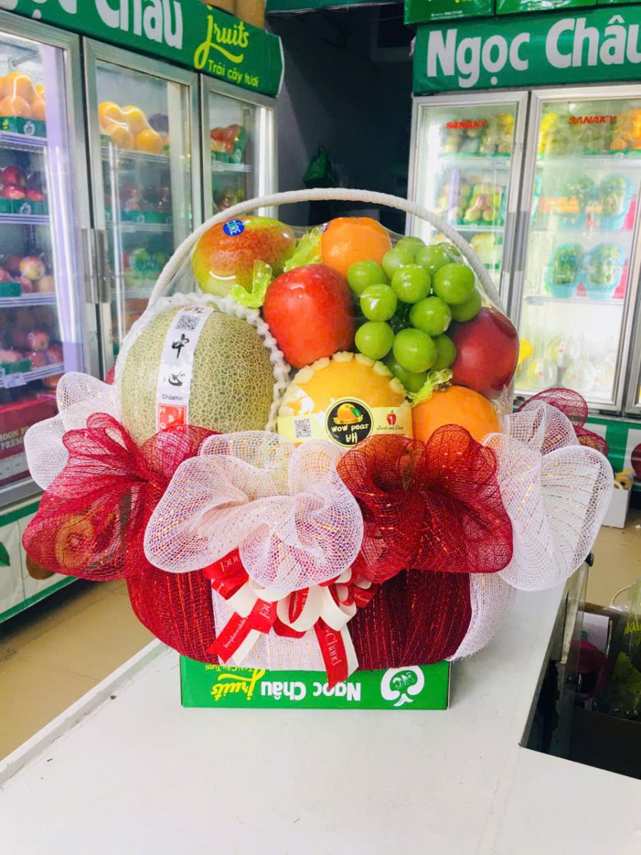 giỏ hoa quả 20/10 bán chạy nhất 2025