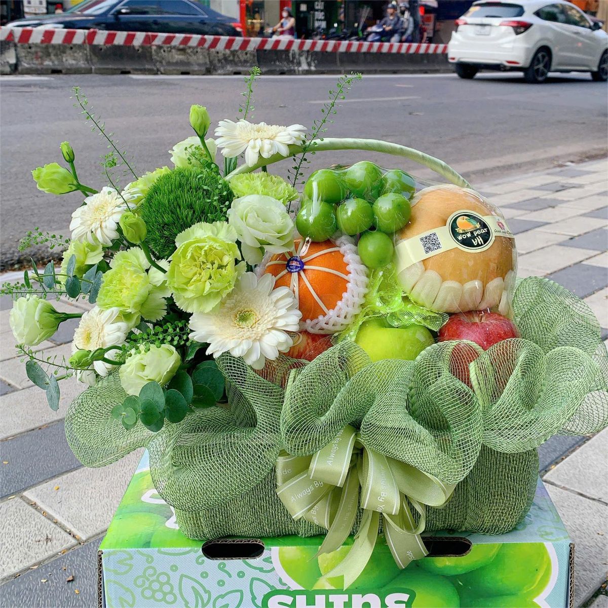 Giỏ hoa quả 20/11