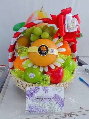 giỏ hoa quả chúc mừng thầy cô 20/11 tại Ngọc Châu fruits