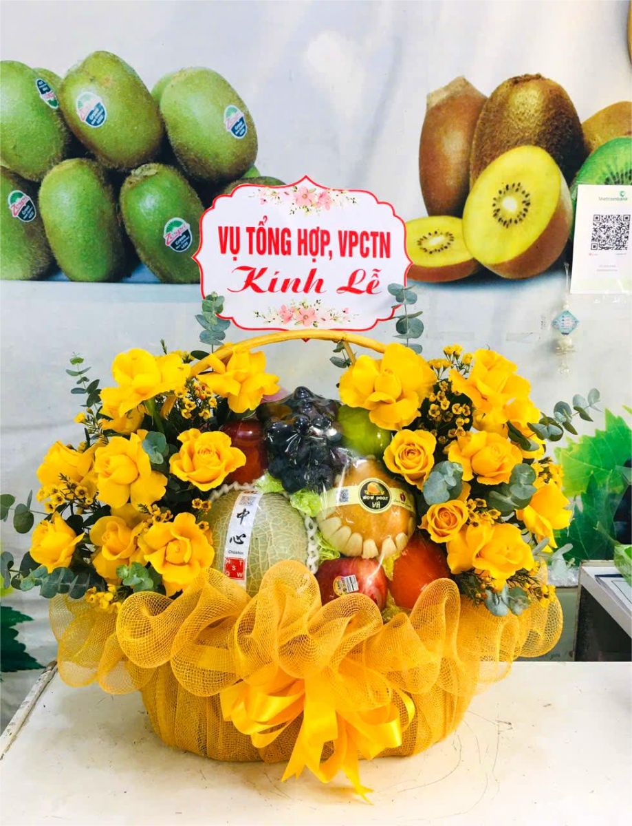 Giỏ hoa quả nhập khẩu