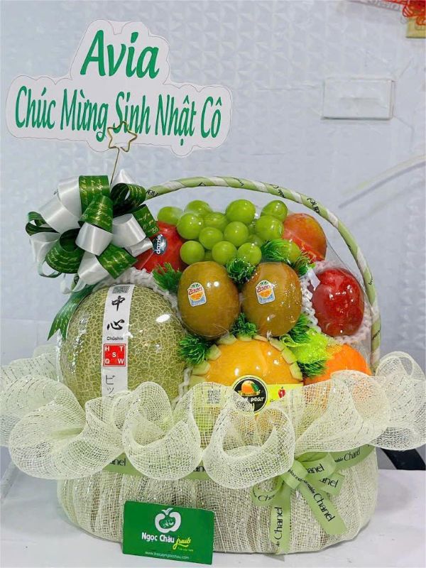 Giỏ hoa quả nhập khẩu
