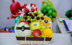 giỏ hoa quả chúc mừng thầy cô 20/11 tại Ngọc Châu fruits