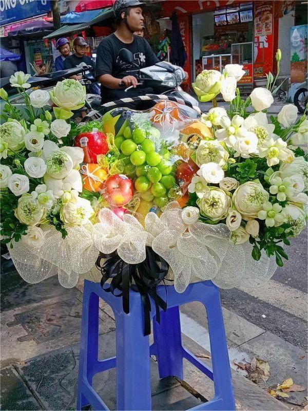 ngày 20/10 mua giỏ hoa quả nào?