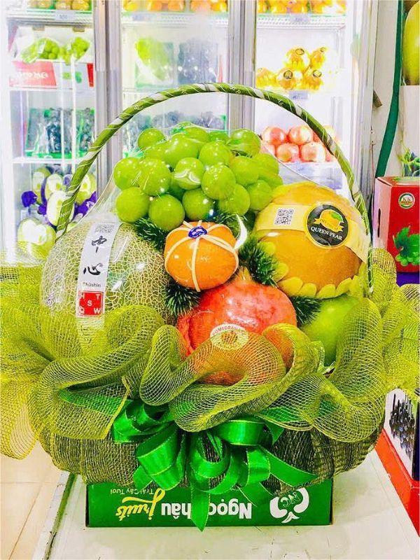 Giỏ hoa quả tết 2026