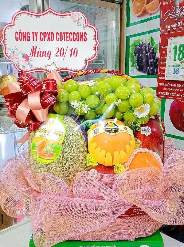 Đặt giỏ hoa quả nhập khẩu 20/10