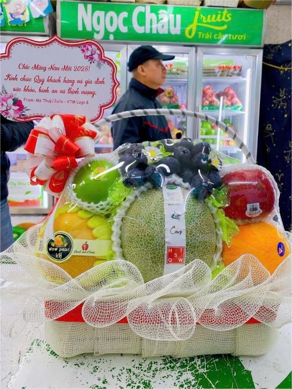 Giỏ hoa quả gần đây