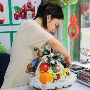 GIỎ HOA QUẢ GẦN ĐÂY