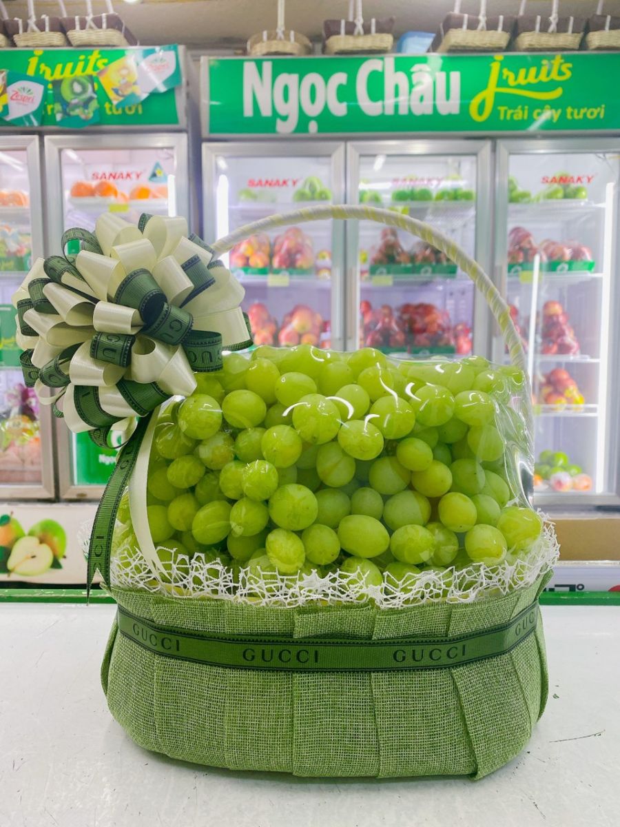 Nho xanh không hạt Sweet globe Mỹ