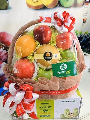 giỏ hoa quả chúc mừng thầy cô 20/11 tại Ngọc Châu fruits