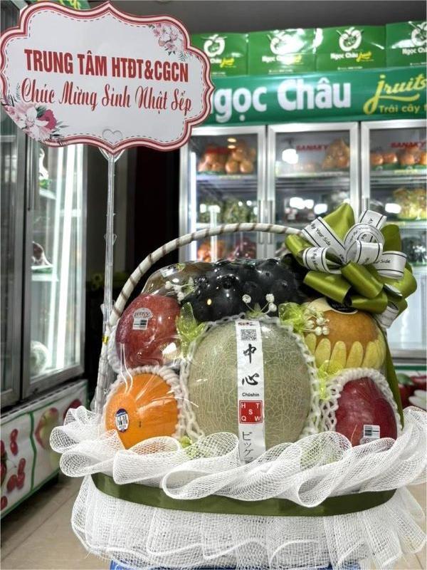 Những mẫu giỏ hoa quả đẹp
