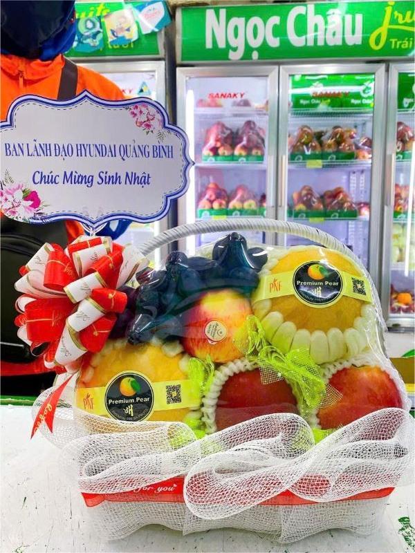 giỏ hoa quả chúc mừng sinh nhật 2025