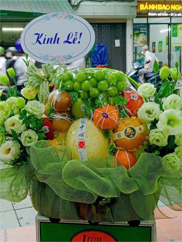 Mẫu giỏ hoa quả thắp hương