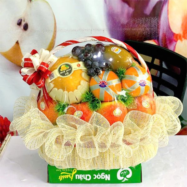 Giỏ hoa quả đi lễ