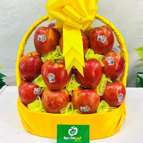 GIỎ TÁO ĐỎ