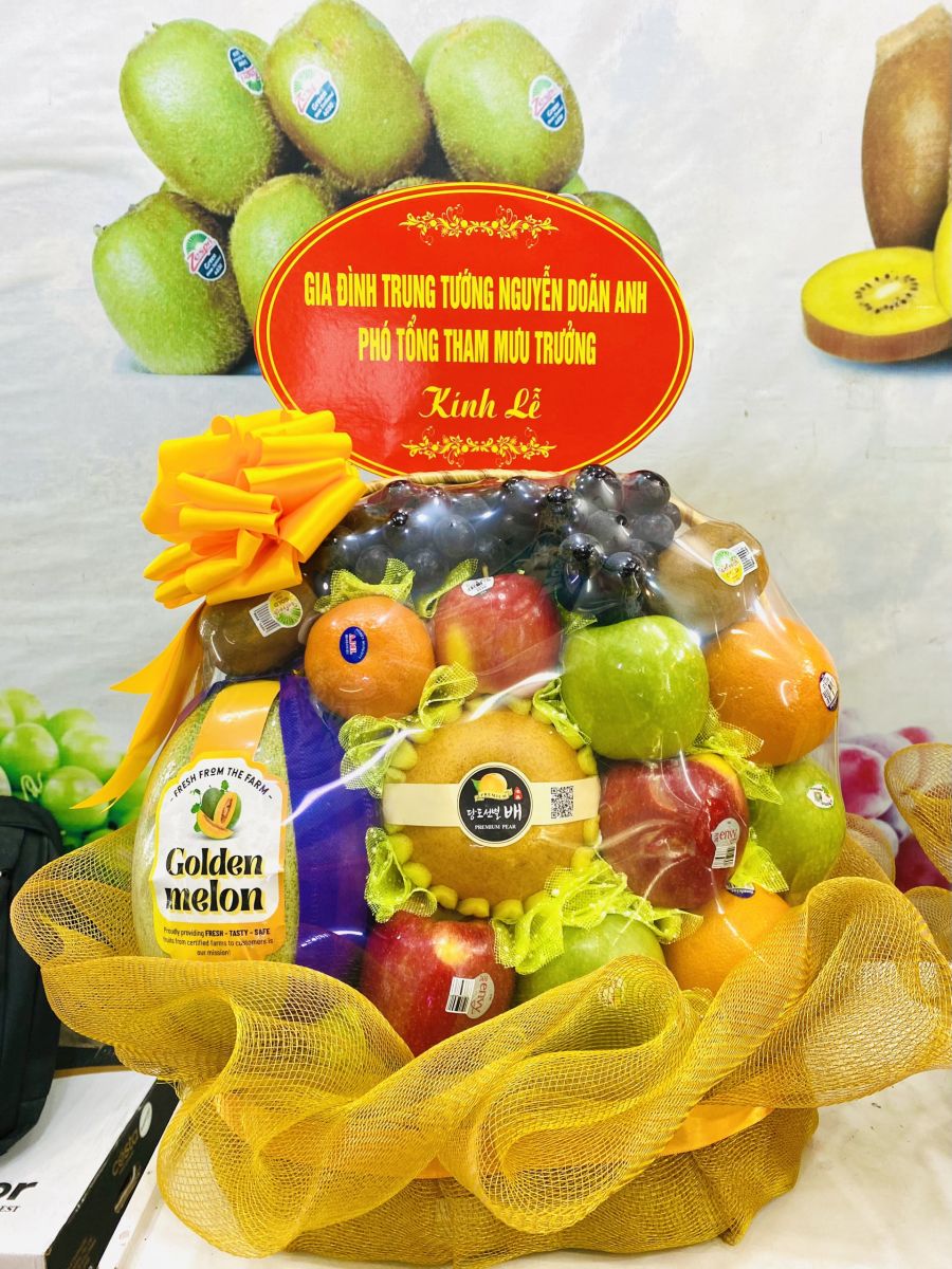 Giỏ trái cây nhập khẩu cao cấp