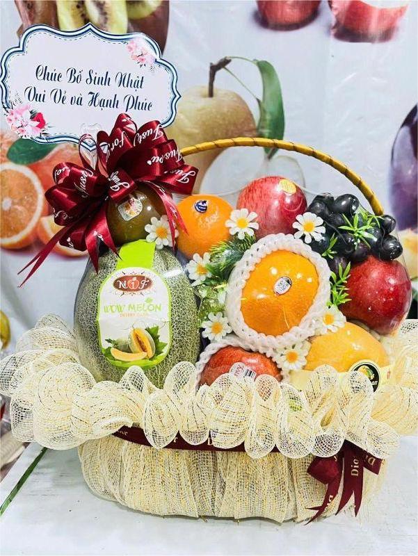Giỏ trái cây tặng sinh nhật
