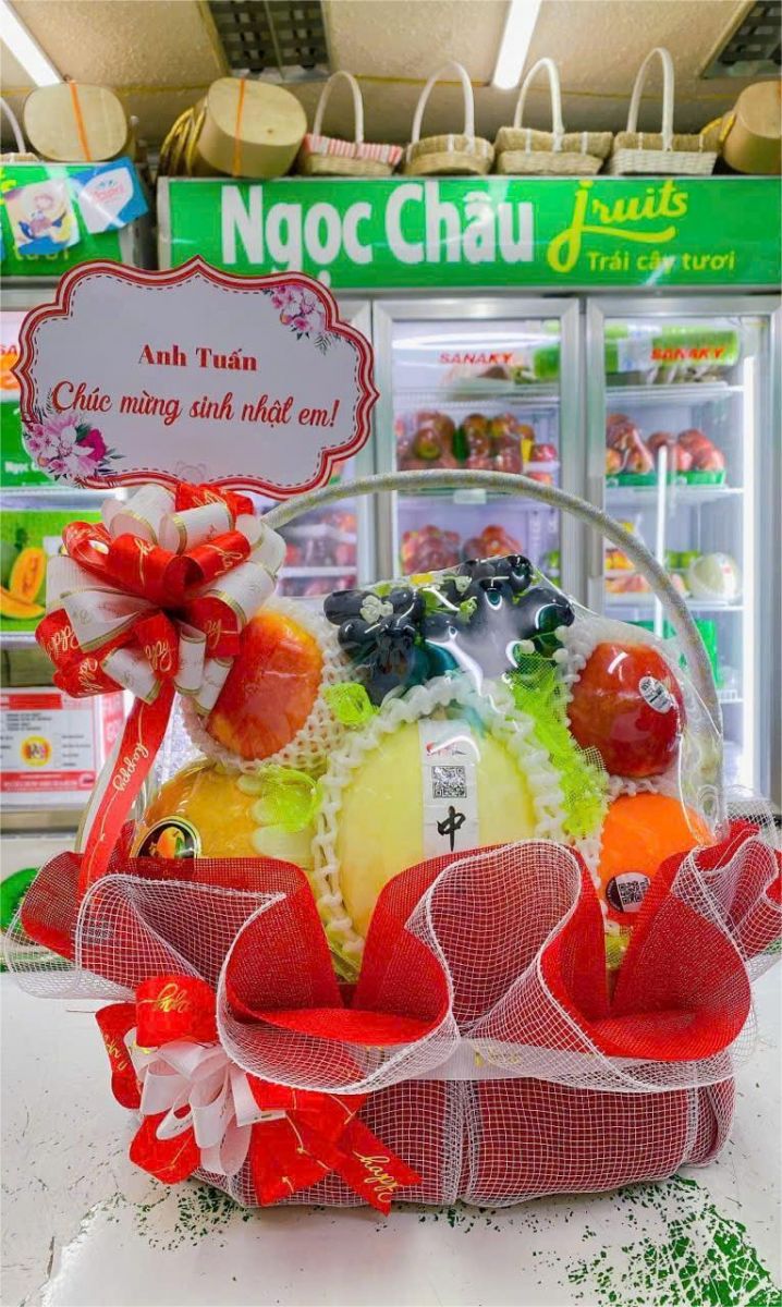 Giỏ trái cây tặng sinh nhật