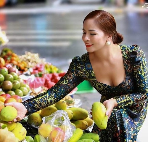 Mua hoa quả tại Hà Nội