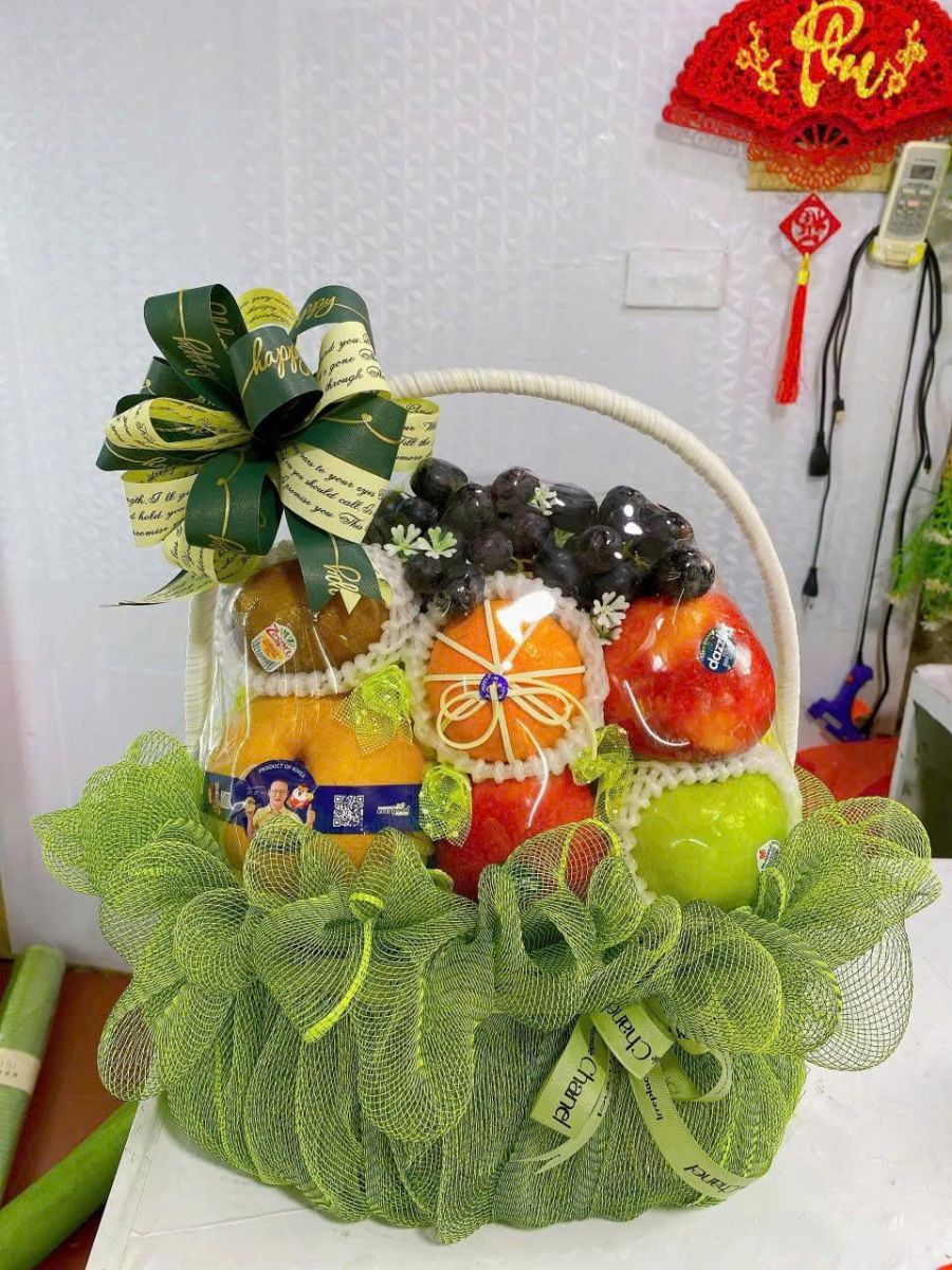 Giỏ hoa quả tết 2026