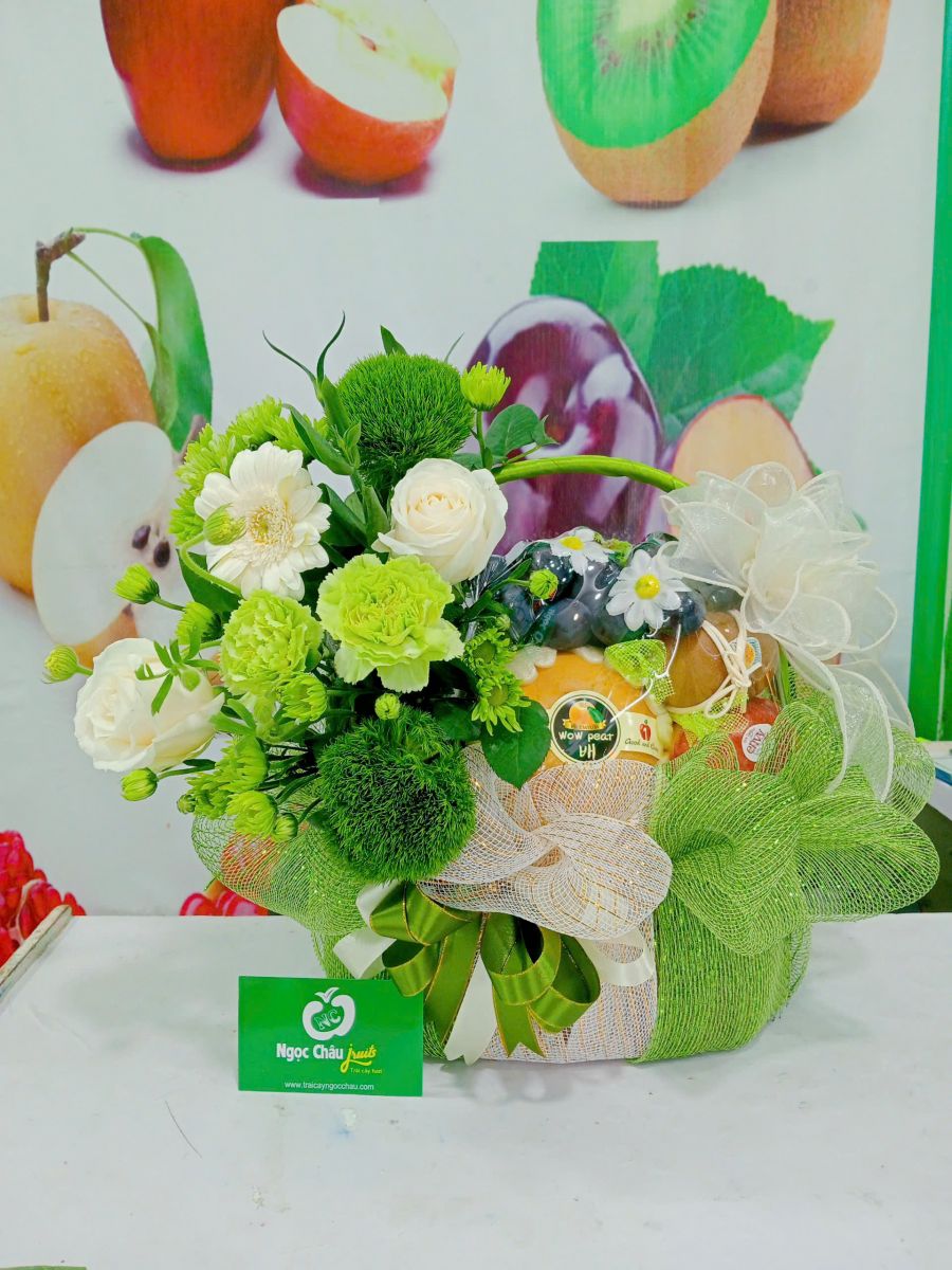 Giỏ hoa quả 20/11